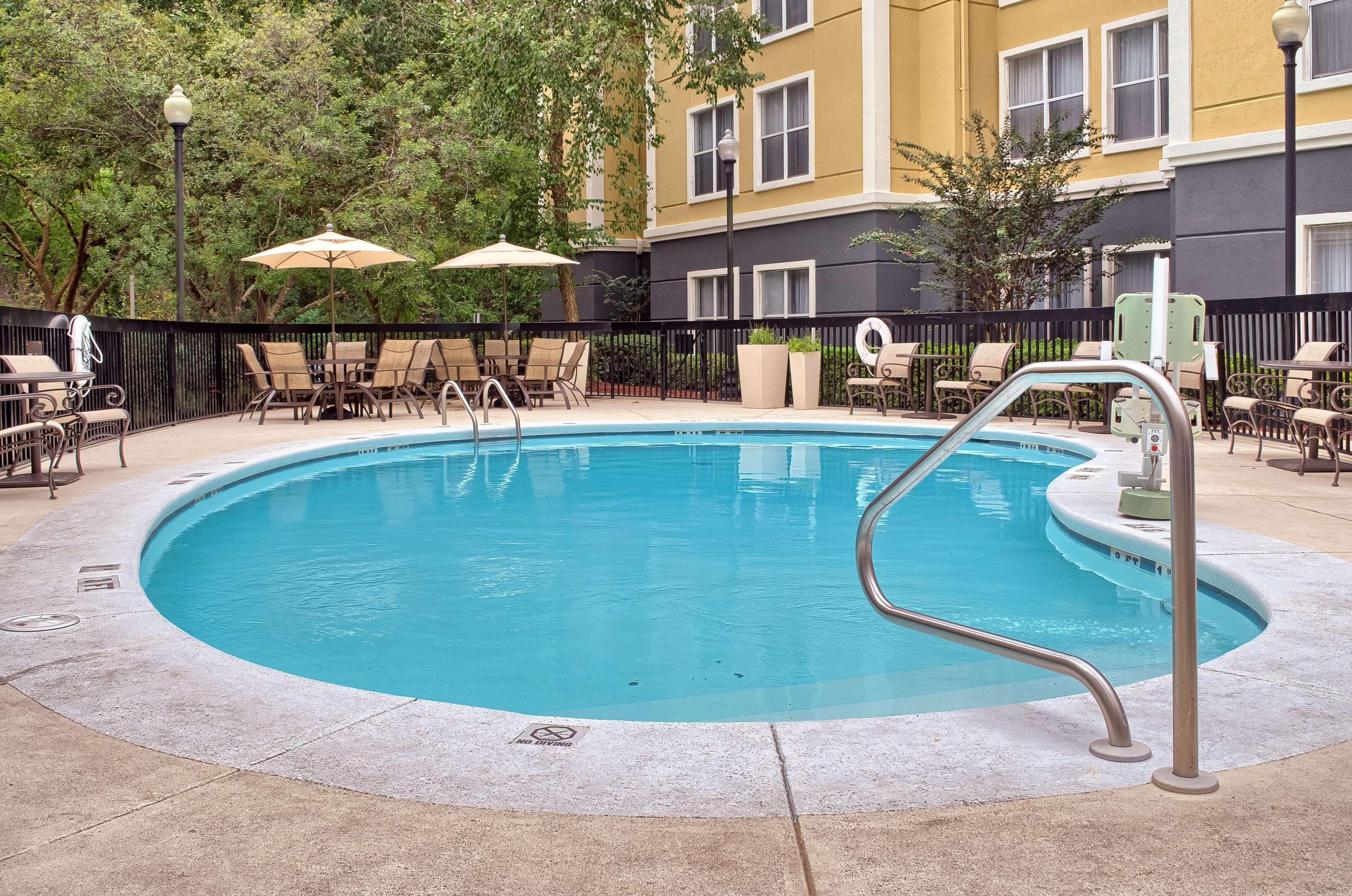 Homewood Suites By Hilton Mobile Airport-University Area Bagian luar foto